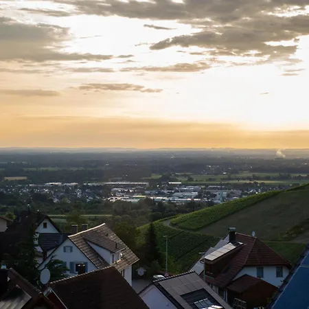 Kamo Panorama Schwarzwald - Privater Eingang & 2 Kostenlose Parkplaetze, Bis Zu 5 Personen *
